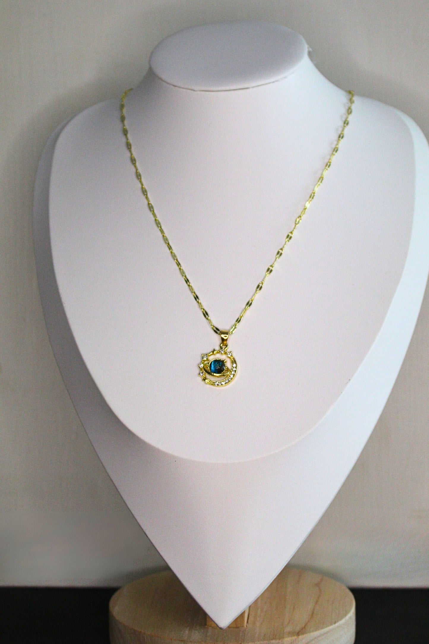 Fashion Sieraden – handgemaakte gouden ketting met hanger