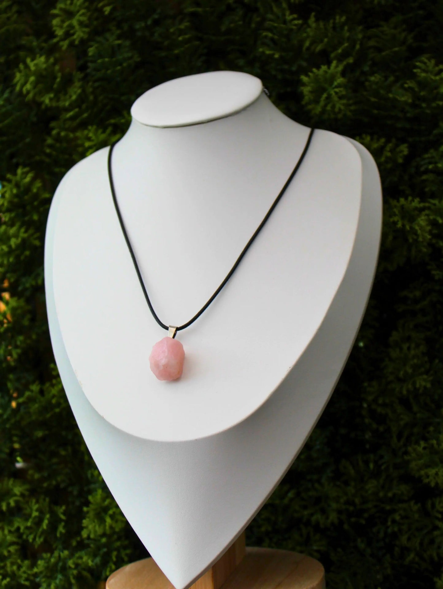 Elegante ketting met rozenkwarts hanger, liefde en balans – Sparcle.shop