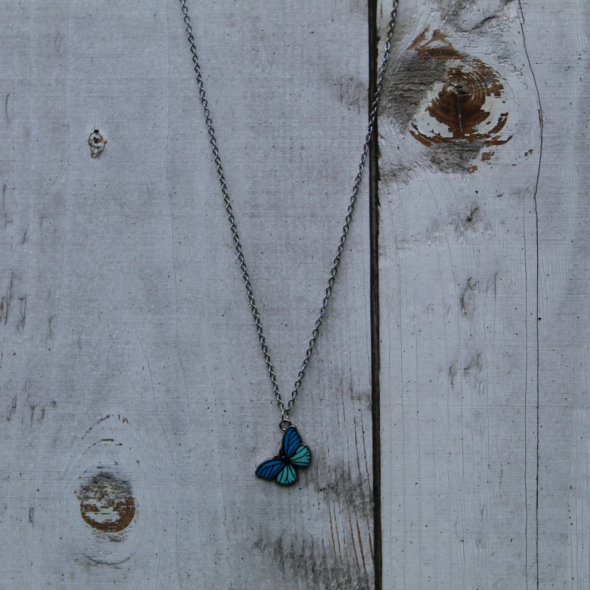 Vlinder Ketting met Symboliek – Blauw & Lichtblauw Design Sparcle.shop