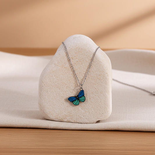 Vlinder Ketting met Symboliek – Blauw & Lichtblauw Design Sparcle.shop