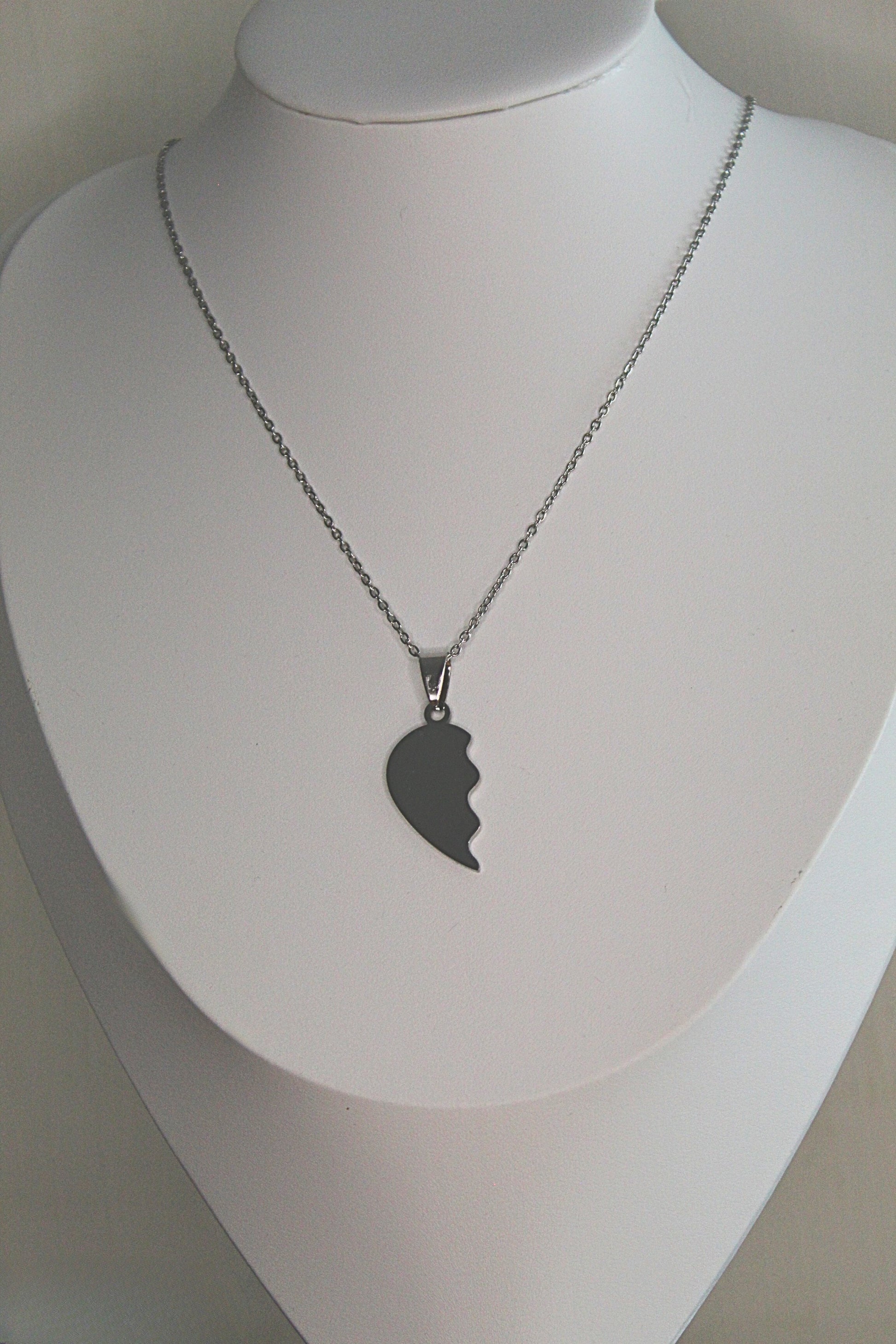 Koppel Ketting – Breekbaar Hart Hanger voor Twee Sparcle.shop